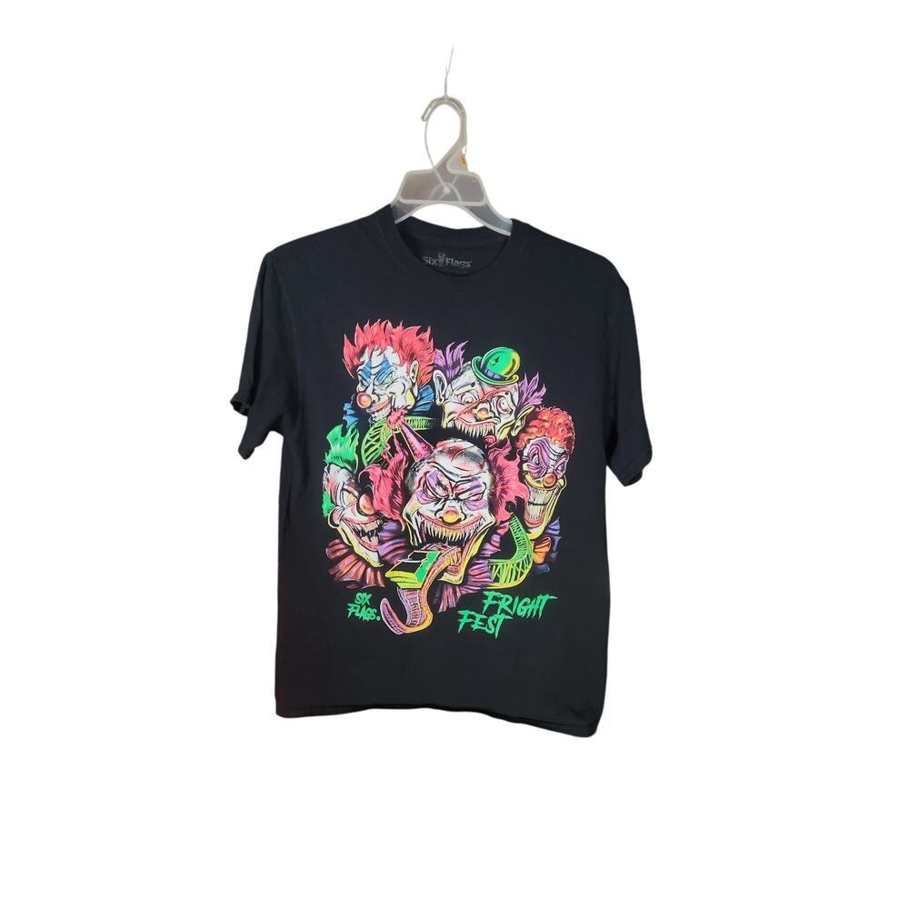 Six Flags Fright Fest T men's medium